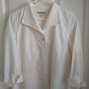 White Coldwater Creek 3/4 Sleeve No Iron Button Front Blouse